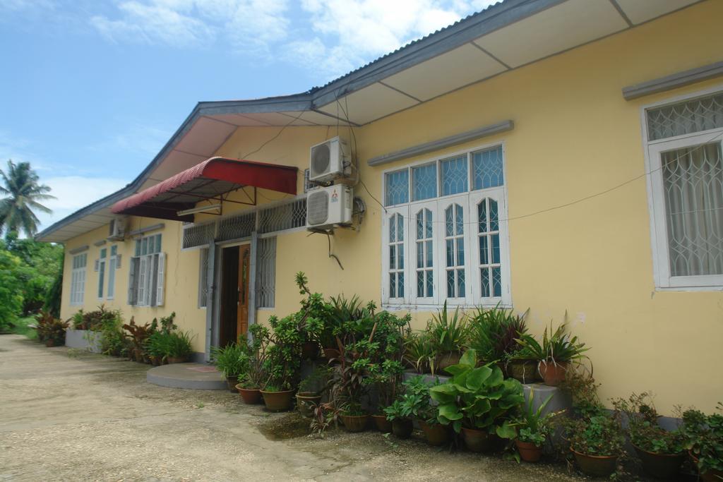 Golden Guest Inn Yangon Ngoại thất bức ảnh